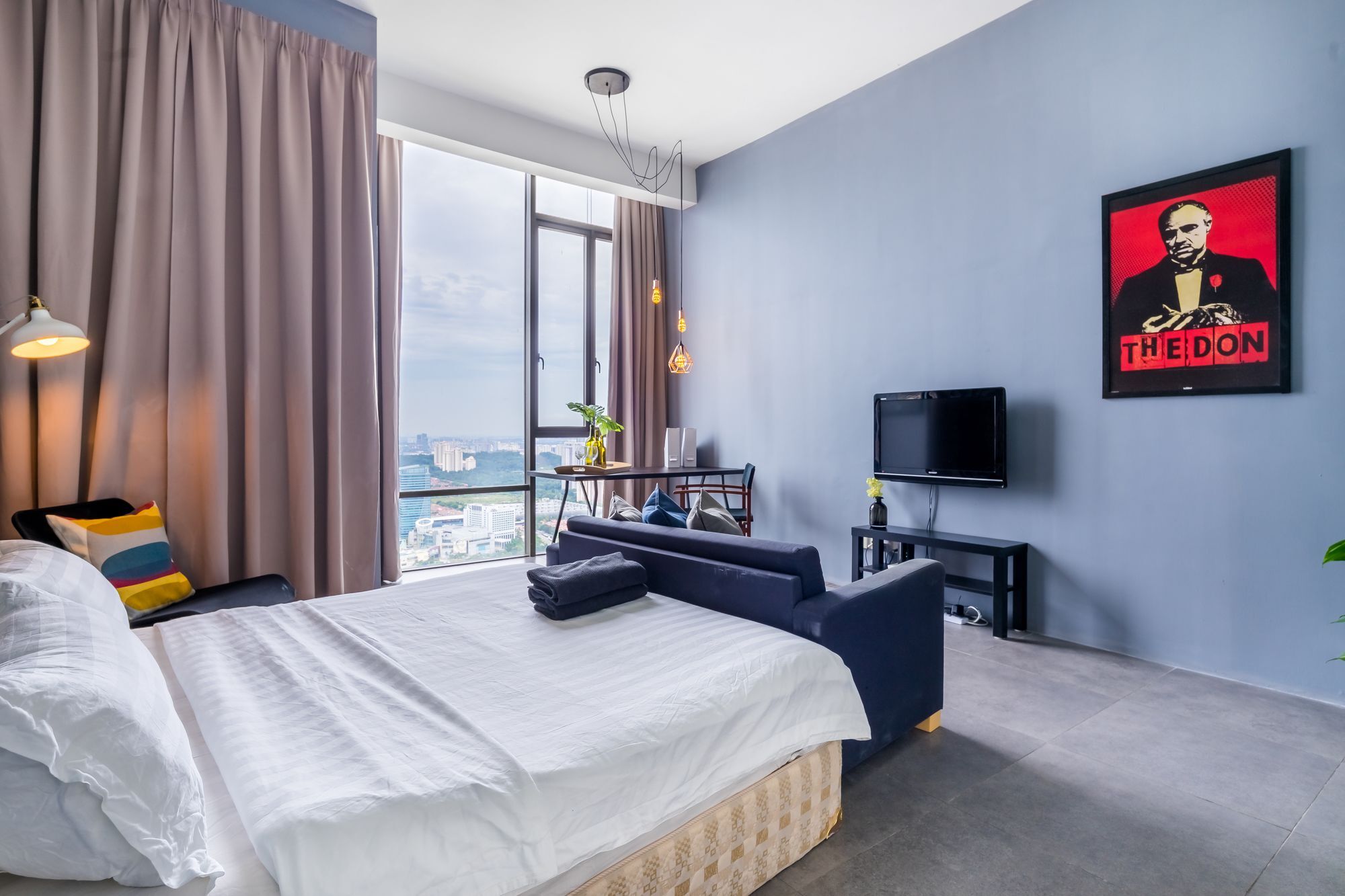 The 12 Suites @ Empire Damansara Петалинг-Джая Экстерьер фото
